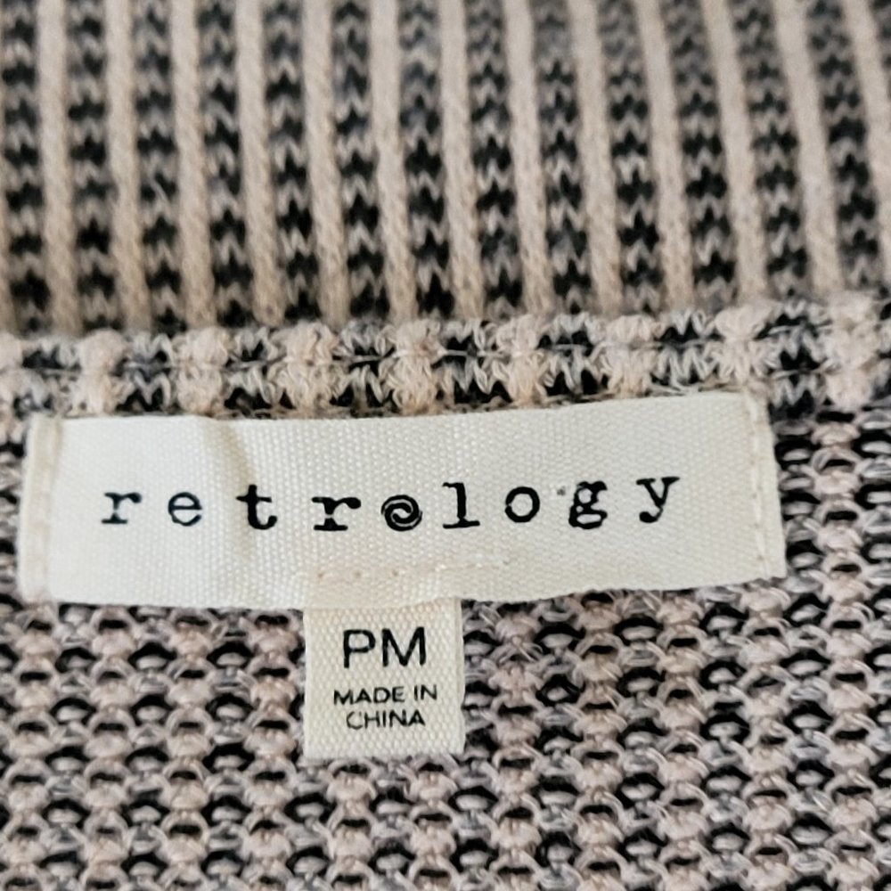 Retrology Stylish Pullover - Picture 3 of 4